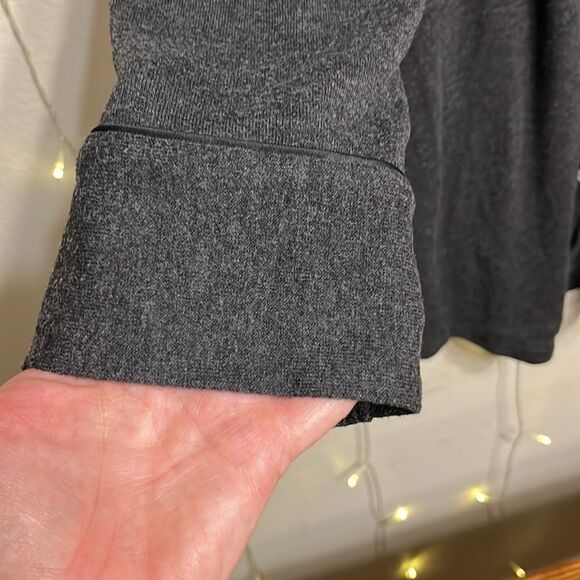 Victoria’s Secret Dark Gray Button Down Sleep Shirt Size Large - Picture 3 of 6